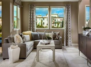 19548 Cardigan Dr, Northridge, CA 91324