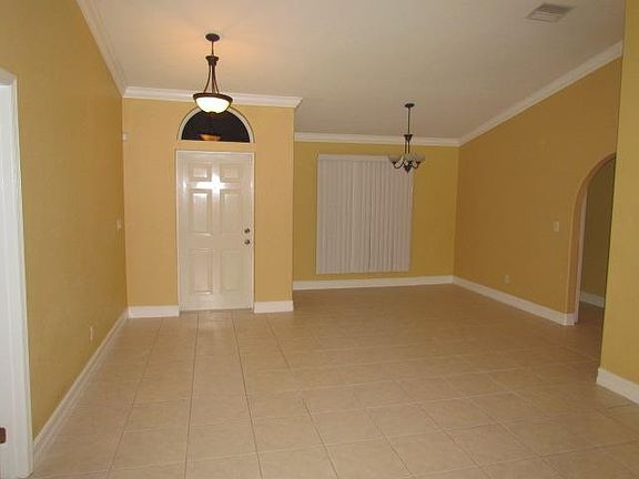 2nd image of 3300 16th St W Unit 6