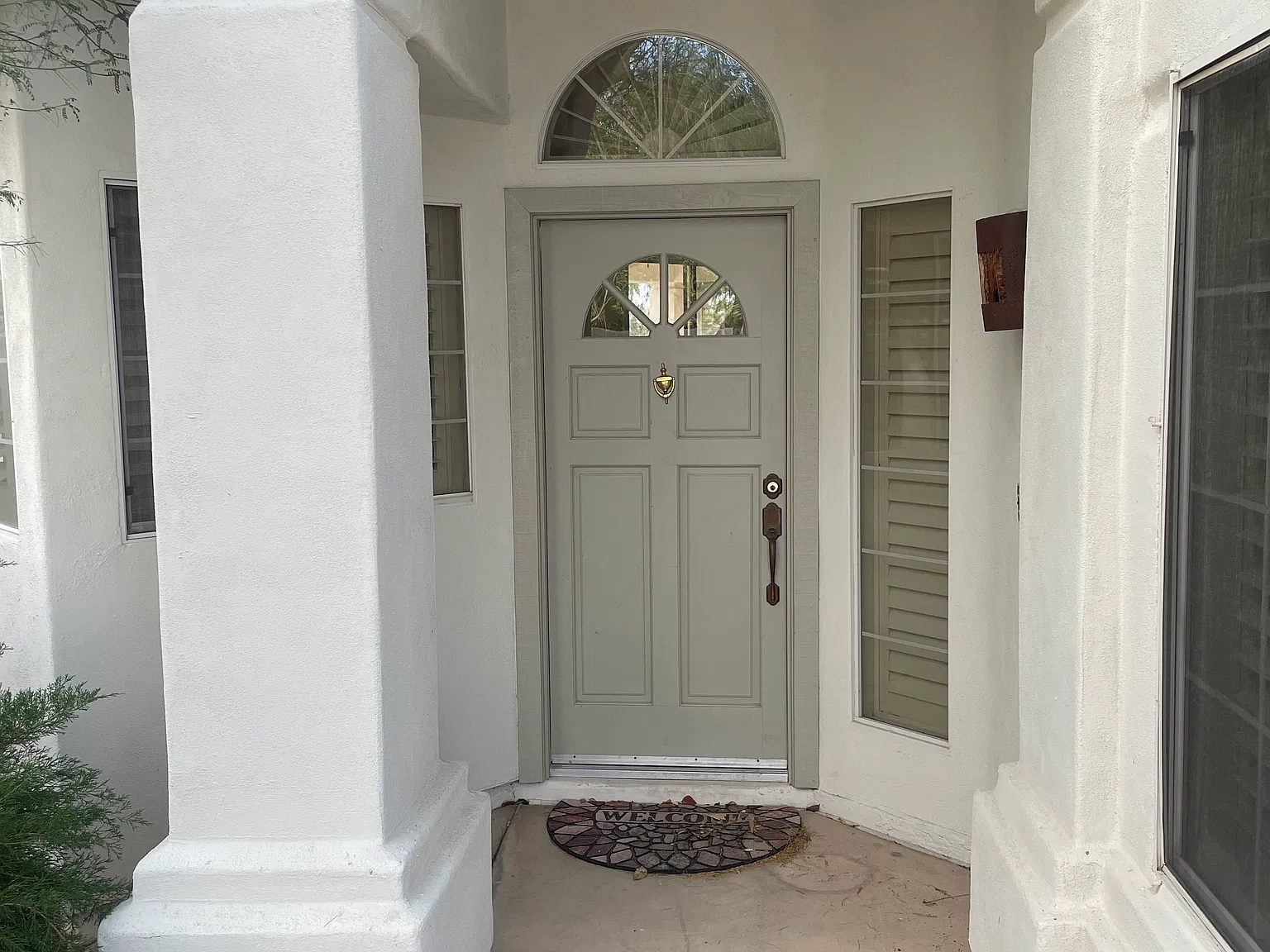 3 bed, 1730 sqft, $2,700 — Photo 2