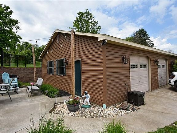 5th image of 133 Baer Rd