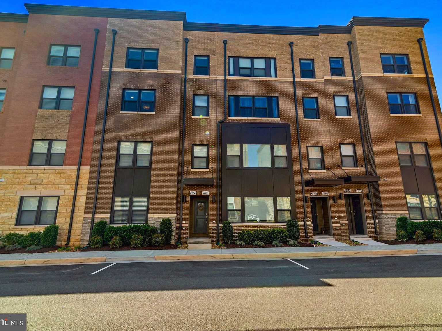 20527 Milbridge Ter, Ashburn, VA 20147 Zillow