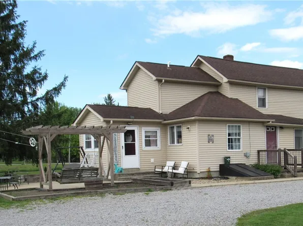 6175 Downs Rd NW, Warren, OH 44481