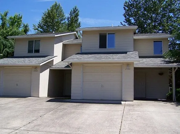 1048 Ridgefield Ct, Stayton, OR 97383