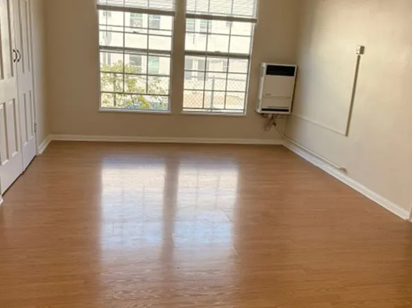 35 - 815 Green, 815 Green Ave APT 3, Los Angeles, CA 90017