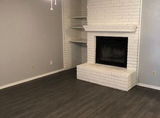 353 N Field St #A, Burleson, TX 76028