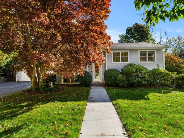 3 Lavalley Ln, Newburyport, MA 01950