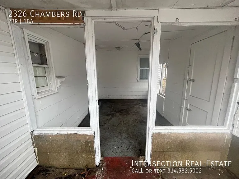 2326 Chambers Rd — Photo 13