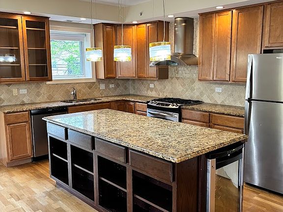 2nd image of 3831 Ruby St #2