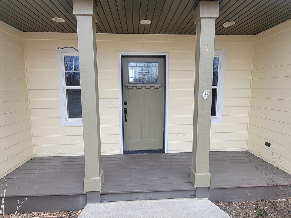 1st image of 85 W Julie Ct