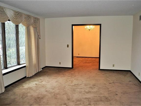 Formal living room