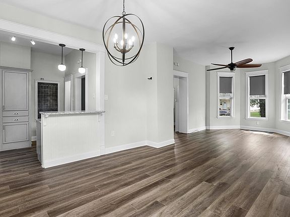 4th image of 2731 Dalton Ave