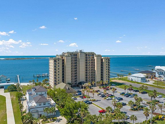 4th image of 10335 Gulf Beach Hwy #Penthouse 2-1202