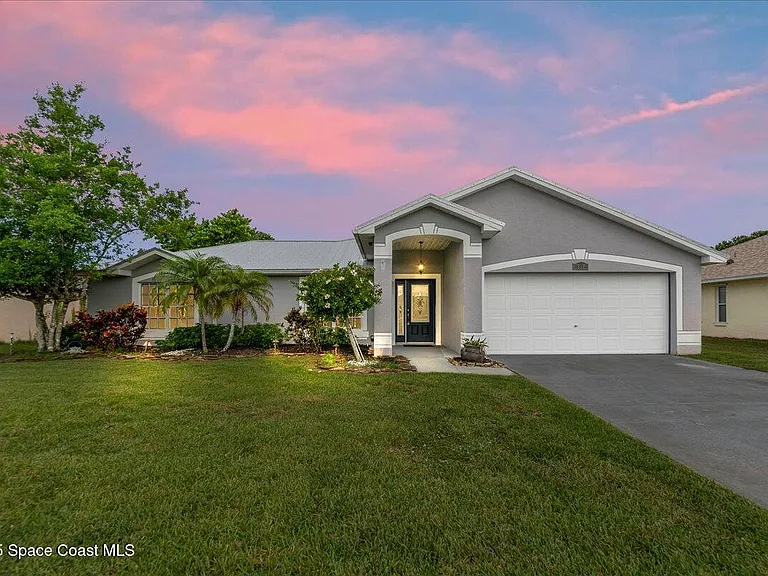 897 Hunters Creek Dr — Photo 26