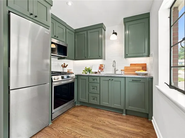 15 W Prospect St #B2, Fayetteville, AR 72701