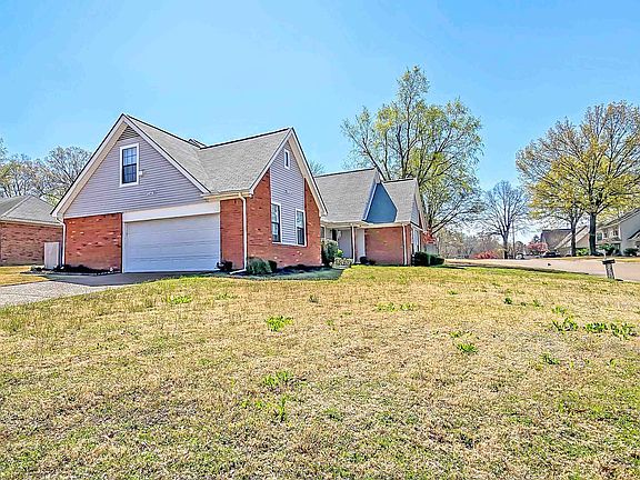 2nd image of 2368 W Lake Oaks Dr