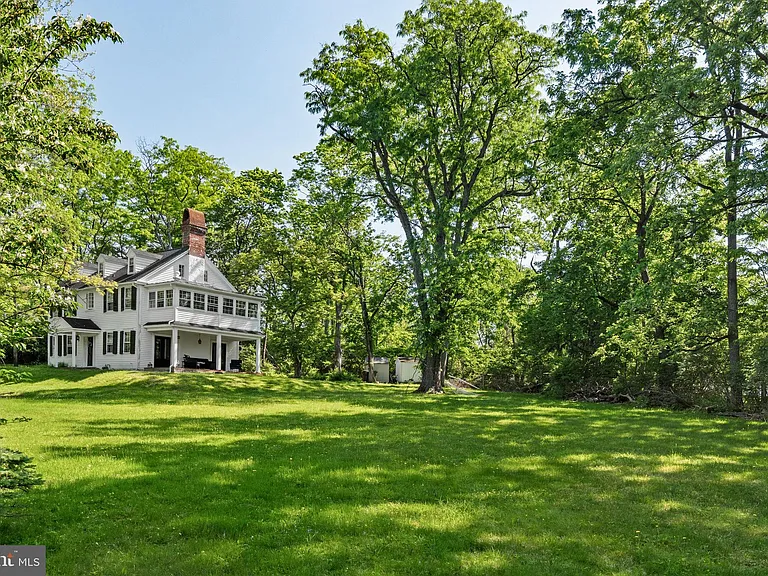 1404 E Butler Pike — Photo 8