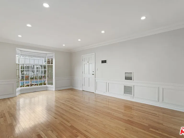 9768 W Olympic Blvd — Photo 6
