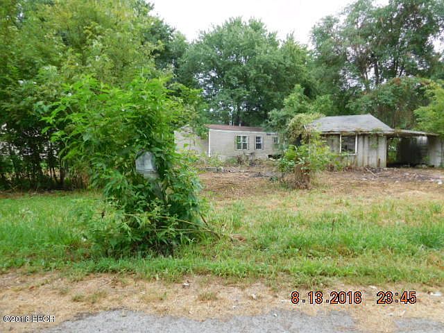 1st image of 66 Center Ln