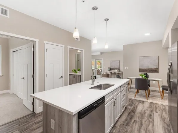 310 S Cherrywood Dr #301, Lafayette, CO 80026