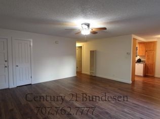 643 University St, Healdsburg, CA 95448