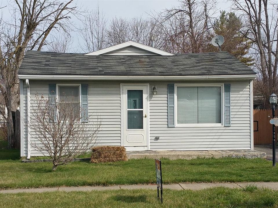 1st image of 1323 Carman St