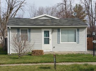 1323 Carman St, Burton, MI 48529