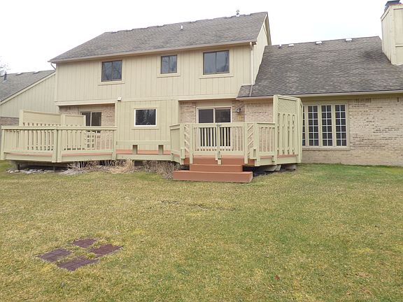 3rd image of 24483 Bramblewood Dr