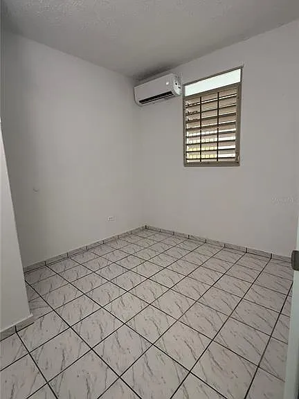 HW47 Ext. Country Club — Photo 9