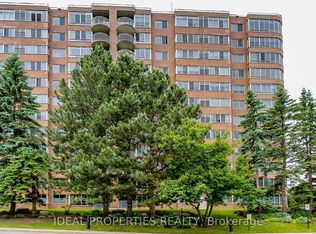 100 Grant Carman Dr N #809, Ottawa, ON K2E8B8