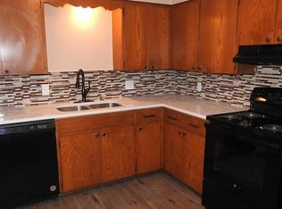 10201 E 78th St, Raytown, MO 64138