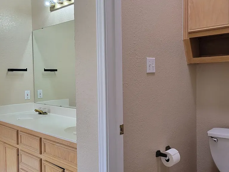 1104 Lambrusco Dr — Photo 23