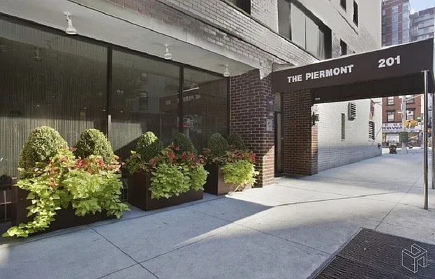 Sold by Halstead Real Estate | media 20