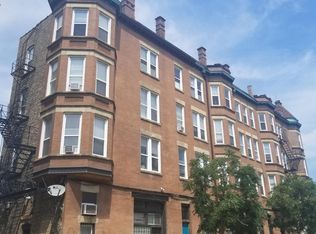 1924 S Throop St APT 7, Chicago, IL 60608
