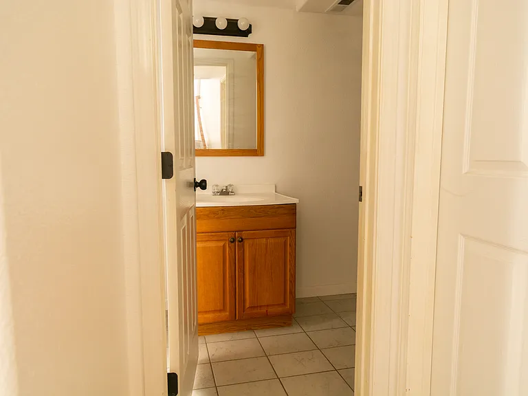 1395 Roseville Dr — Photo 16