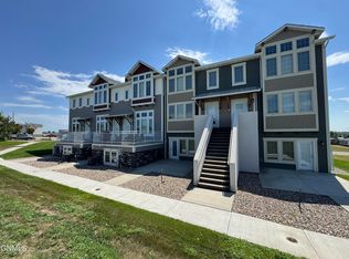 4003 E Calgary Ave, Bismarck, ND 58503