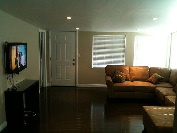 2nd image of 9247 Kennerly St
