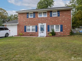2309 S Cuthbert Dr, Lindenwold, NJ 08021