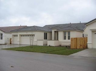 450 La Costa Cir, Dayton, NV