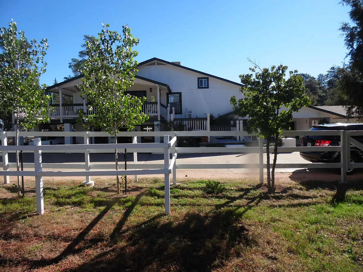 Photo 1 of 17 - 605 N Spur Dr - Payson, AZ Primary Photo - 605 N Spur Dr