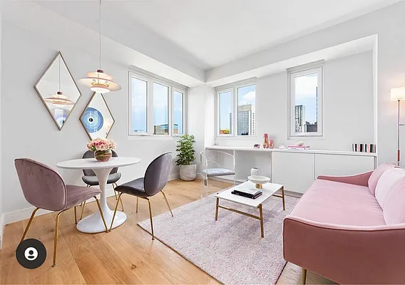 Rented by Apple Realty Group Corp | media 14