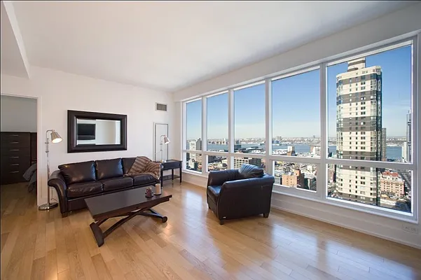 Rented by Corcoran | media 36