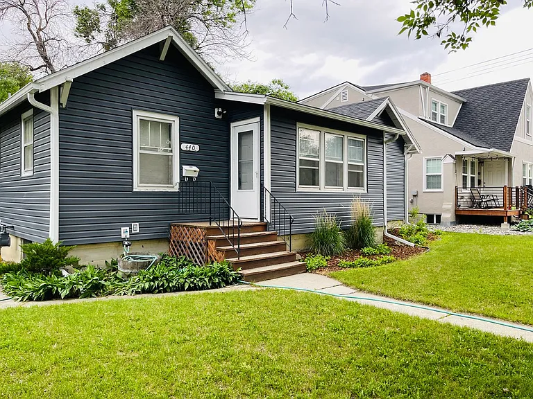 440 Lewis Ave — Photo 1
