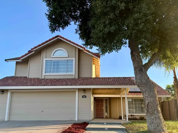 703 Kirkwood Ct, Los Banos, CA 93635