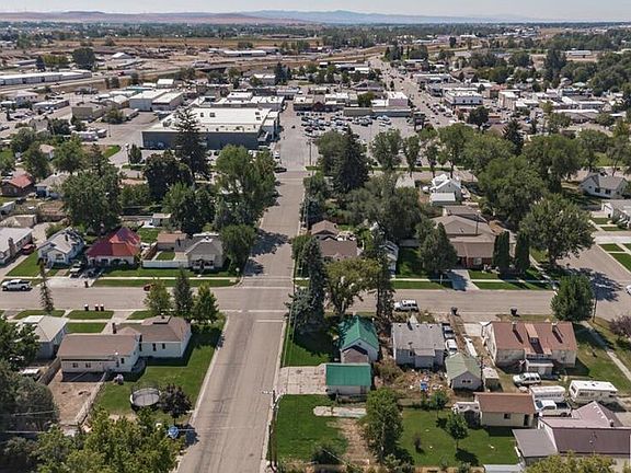 3rd image of 119 Idaho Ave