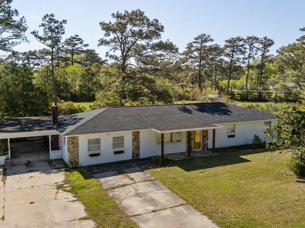 134 Straits Point Road, Beaufort, NC 28516