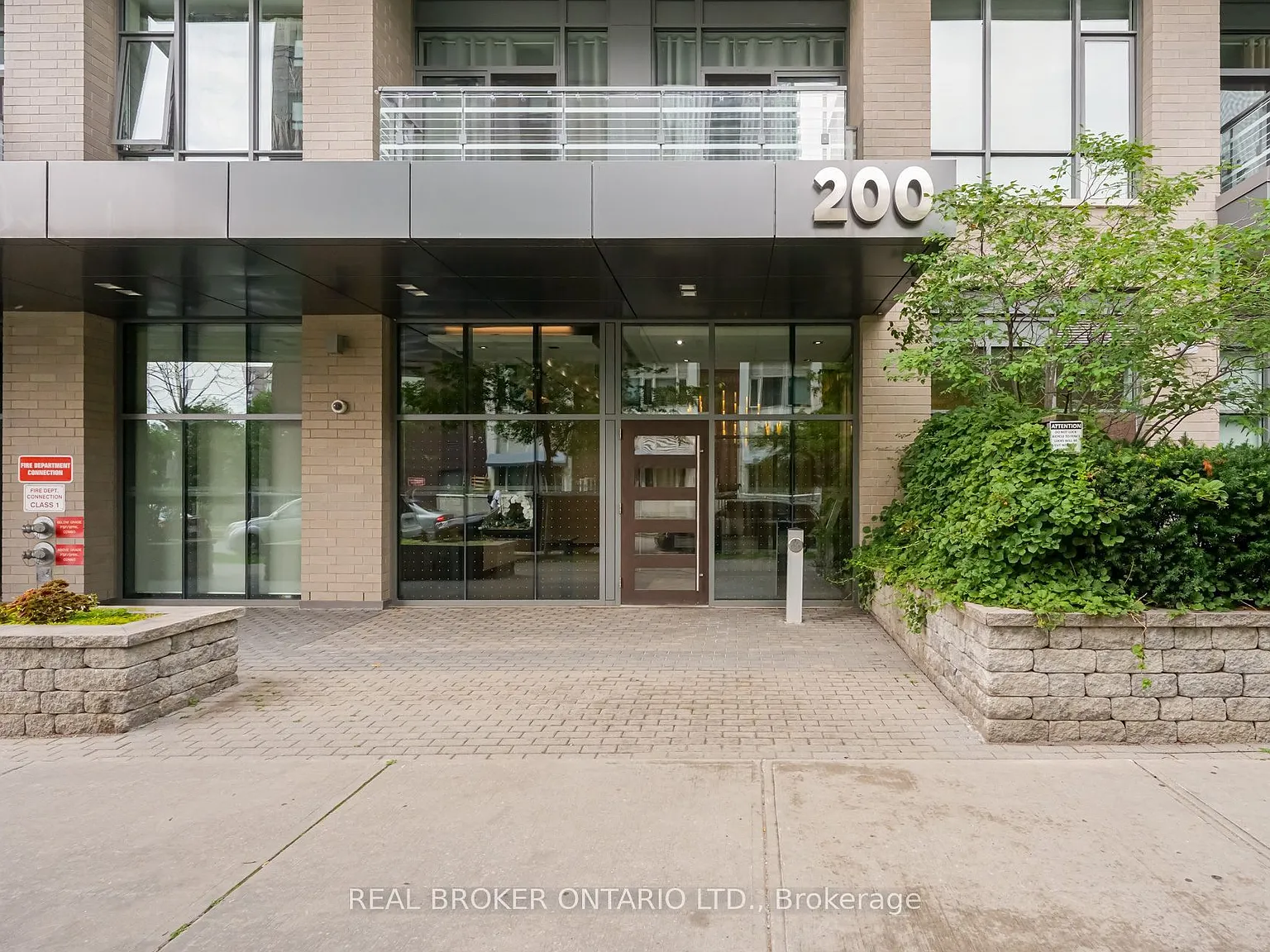 The Bartholomew Downtown East — Photo 2
