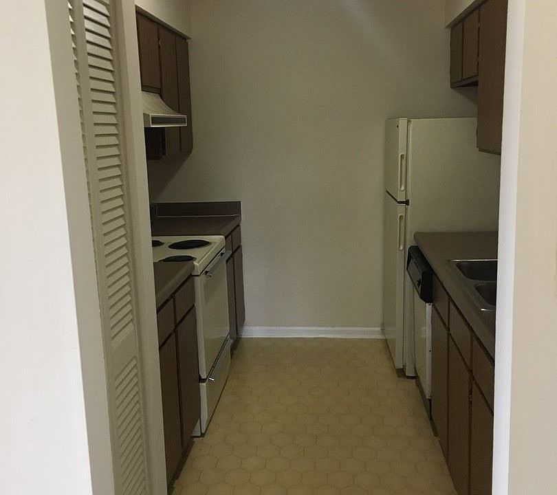 2nd image of 501 Eric Ave APT B11