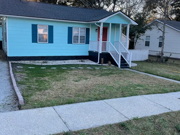 2729 Constitution Ave, North Charleston, SC 29405