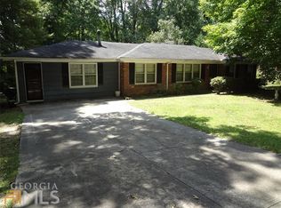 195 Harris Dr, Lawrenceville, GA 30046