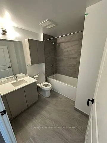2075 Lakeshore Rd #2105 — Photo 23